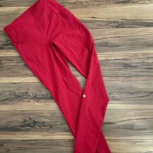 Lululemon athletica women’s full length Red Leggings size 4 like new